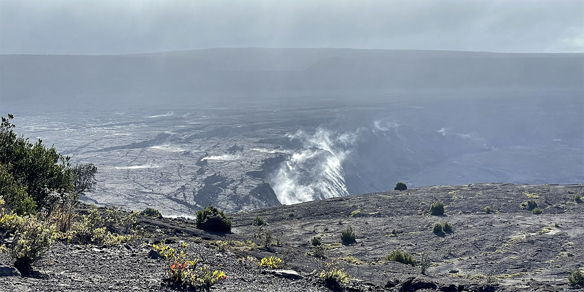 Exploring Big Island lava: Kilauea summit