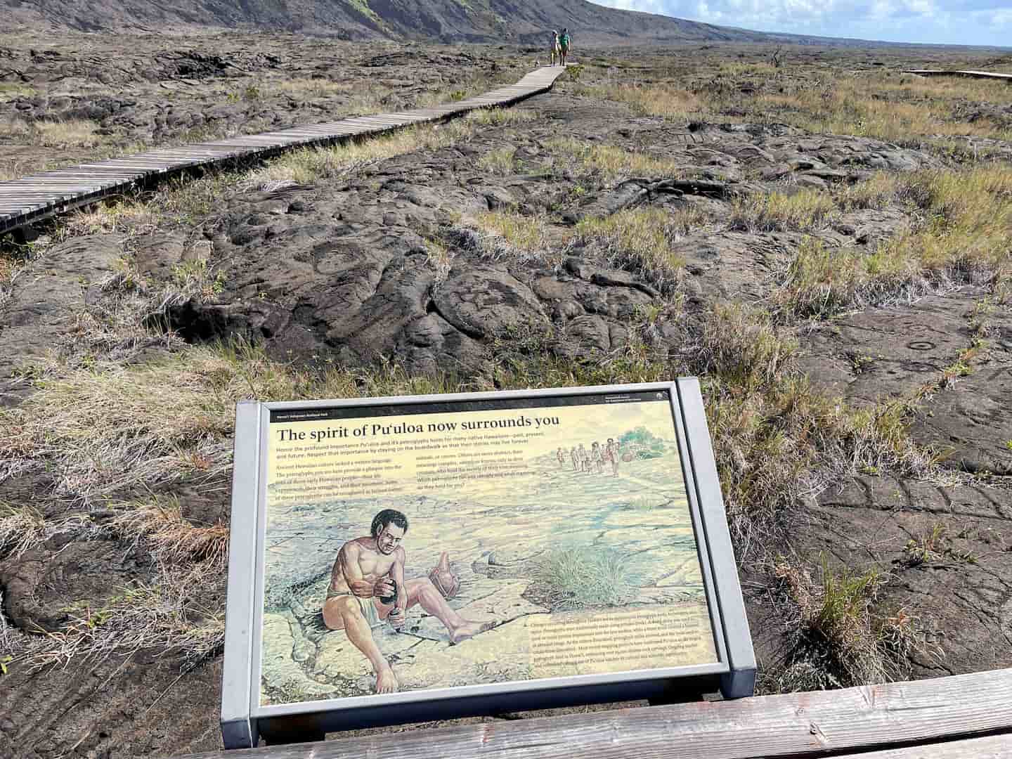 Puʻuloa Petroglyphs on Chain of Craters Road on the Big Island